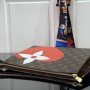 LV GAME ON TOILETRY POUCH 26 M80282