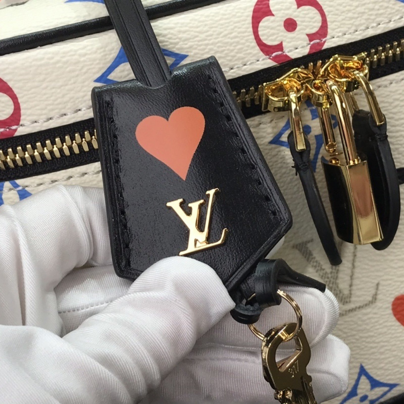 LV GAME ON VANITY PM M57482