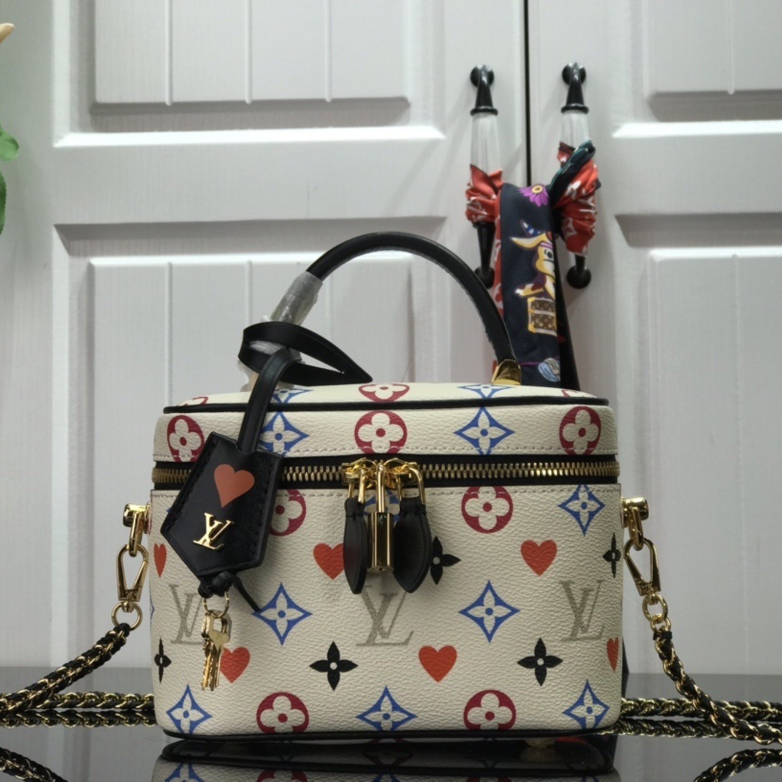 LV GAME ON VANITY PM M57482