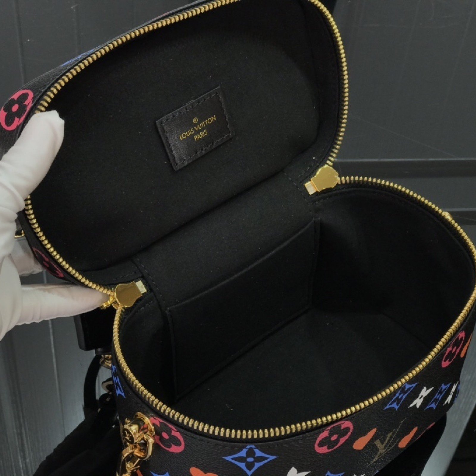 LV GAME ON VANITY PM M57482
