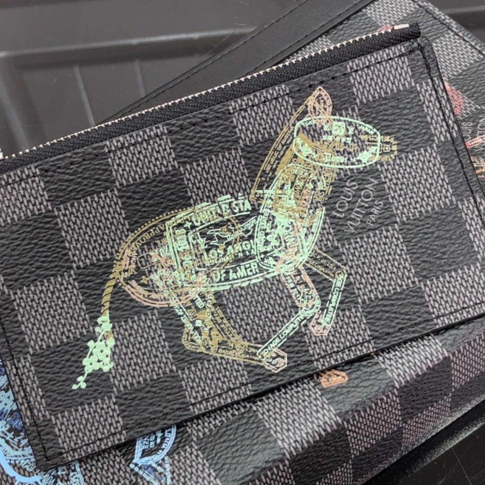 LV GASTON WEARABLE WALLET N64608