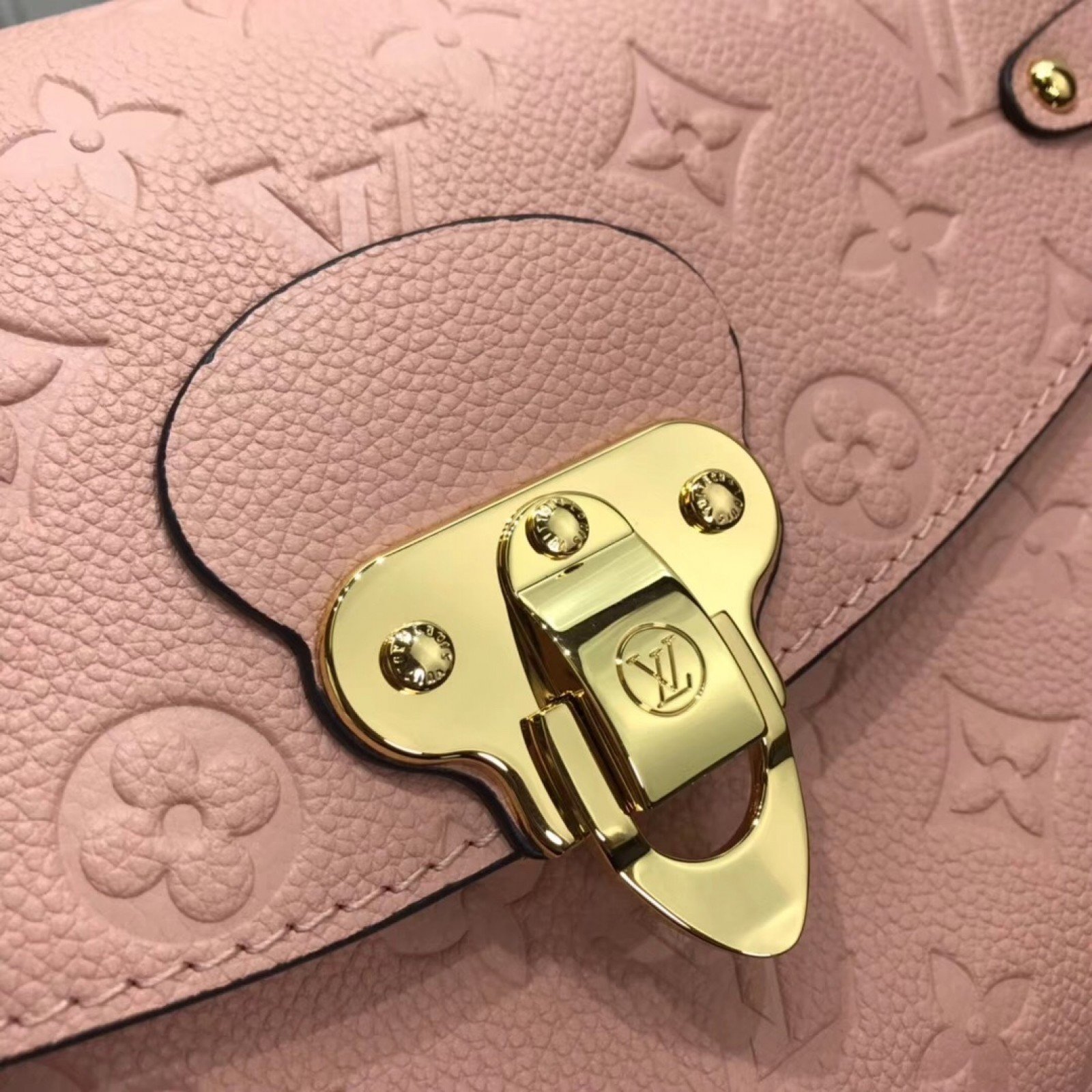 LV GEORGES BB  M53941