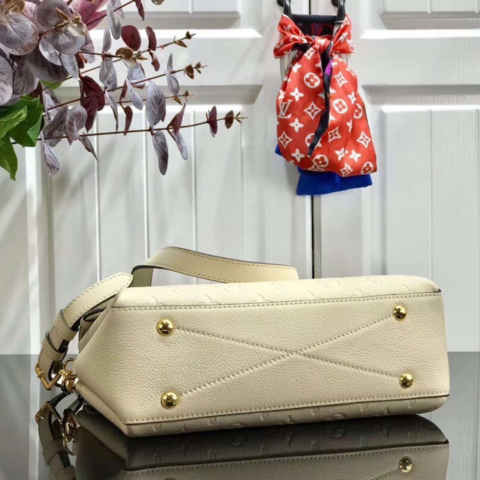LV GEORGES BB  M53941