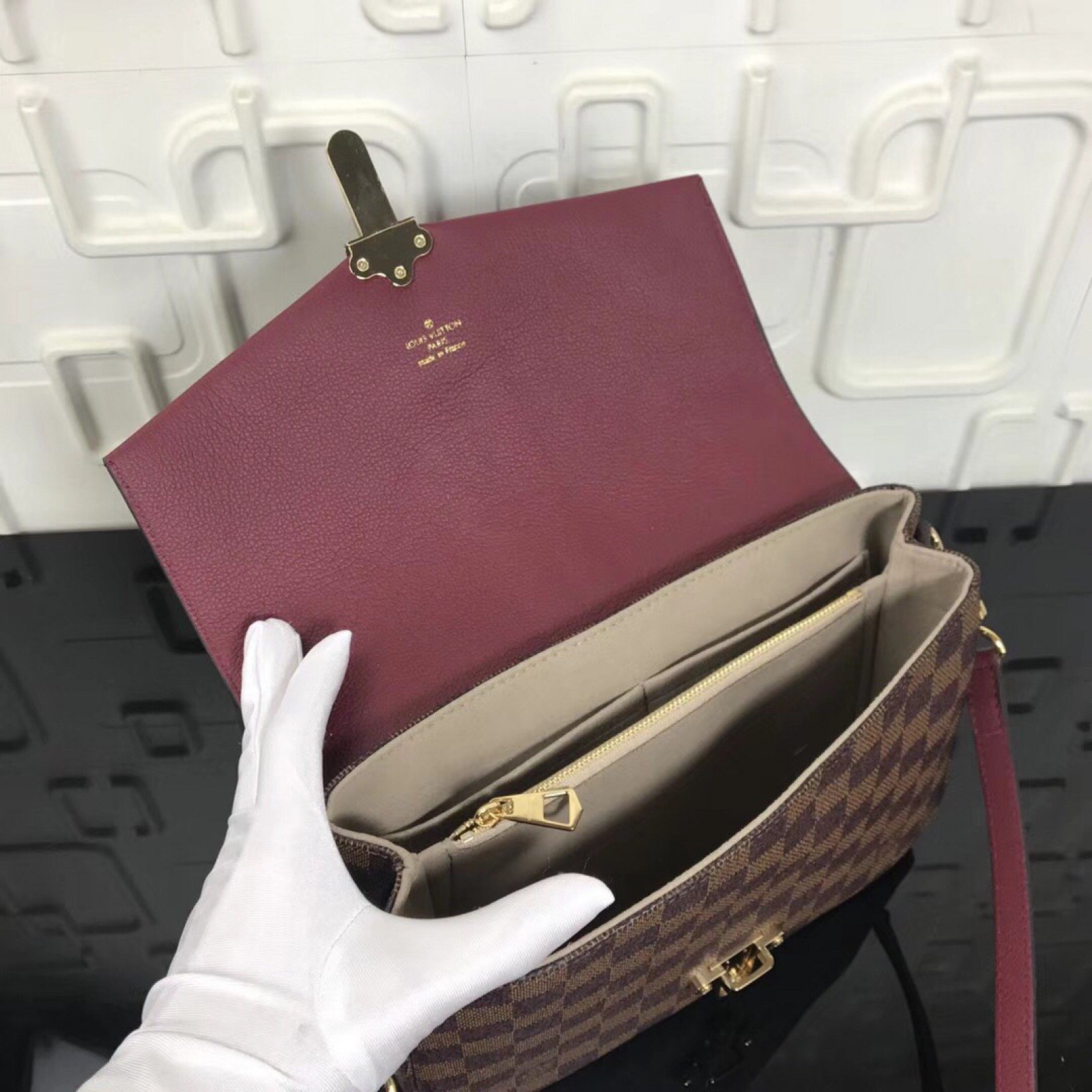 LV GLAPTON Bag N44243