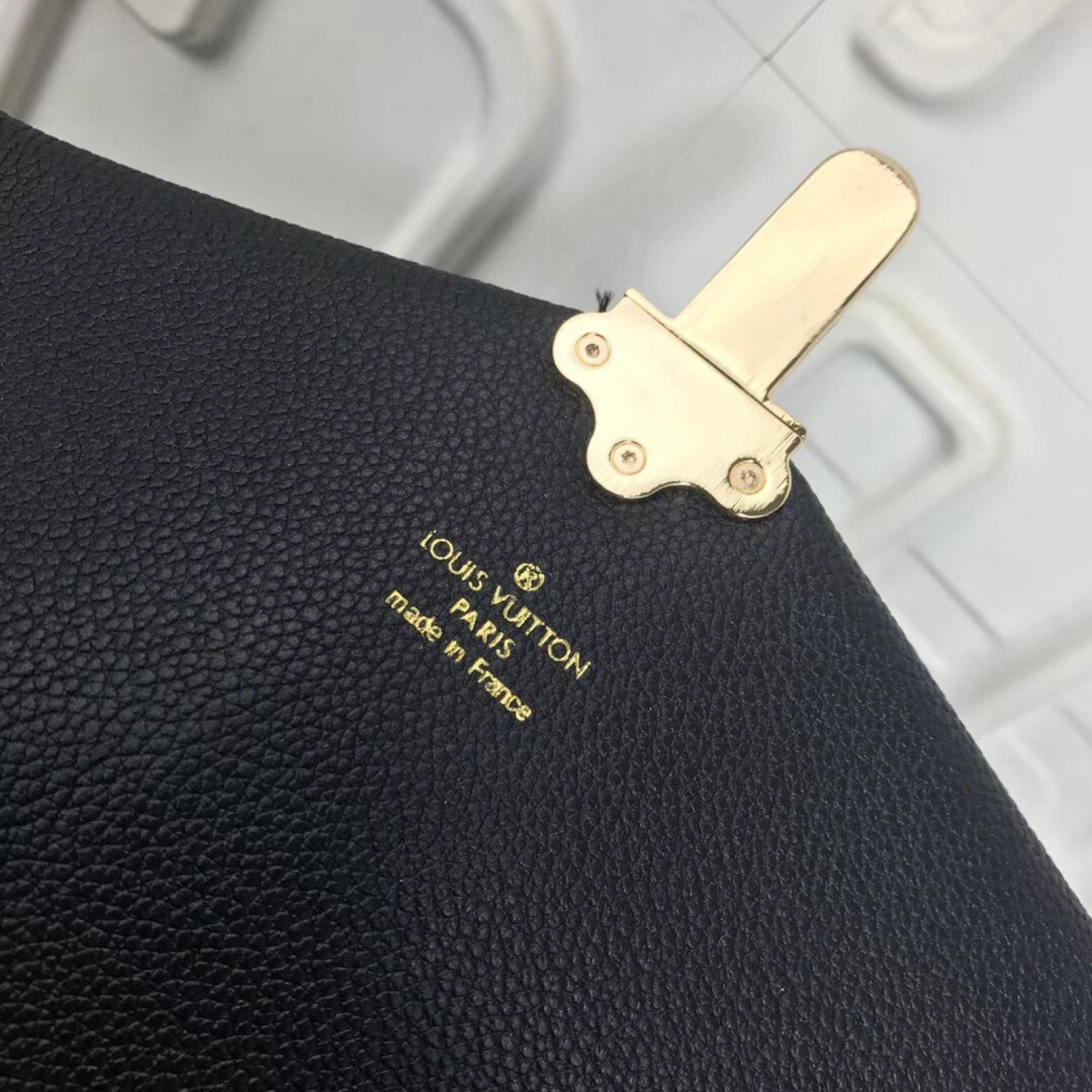 LV GLAPTON Bag N44243