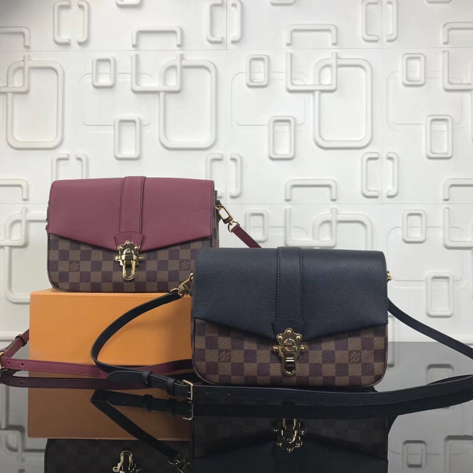 LV GLAPTON Bag N44243