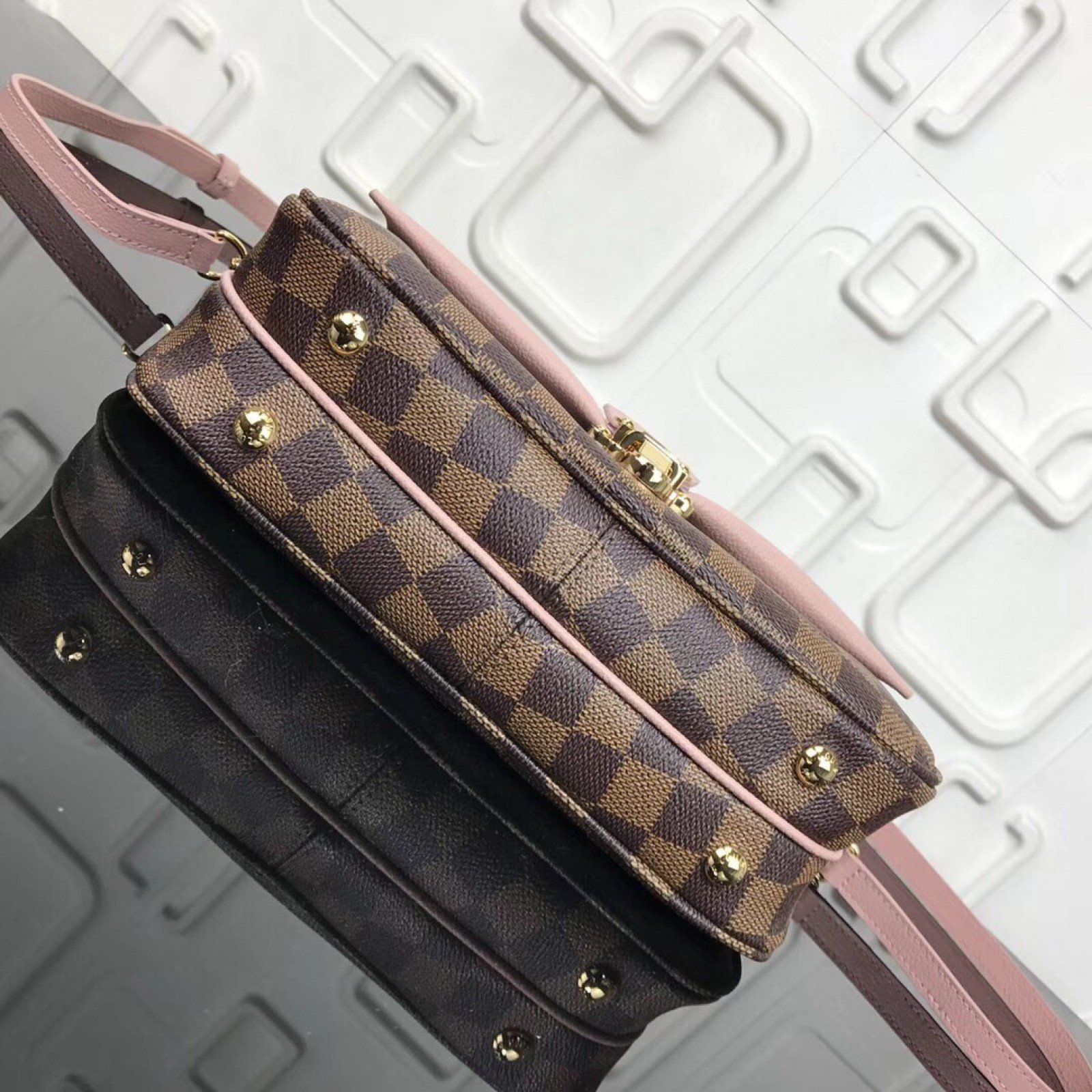 LV GLAPTON Bag N44243