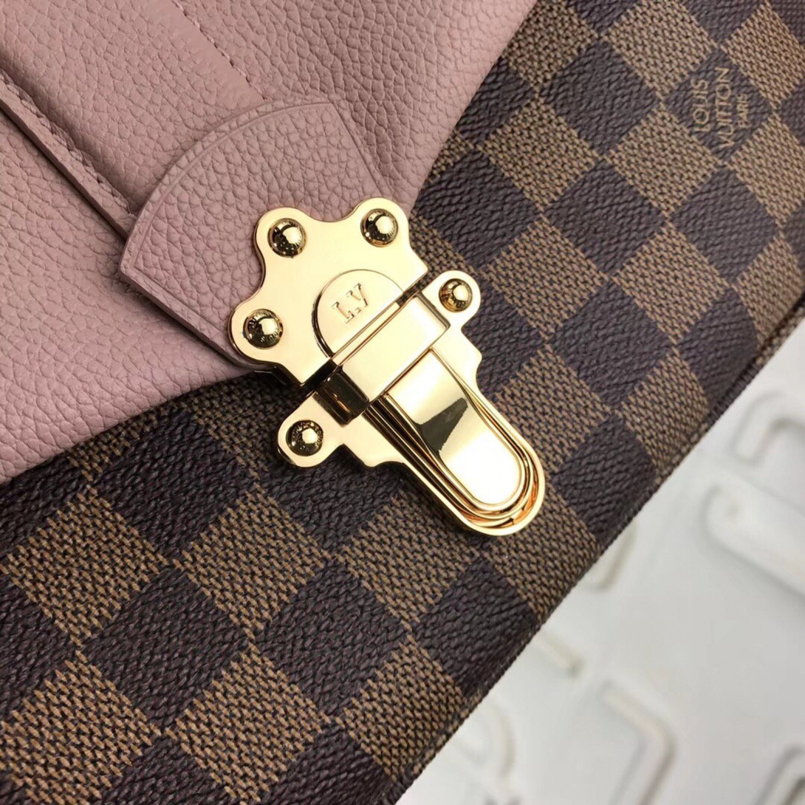 LV GLAPTON Bag N44243