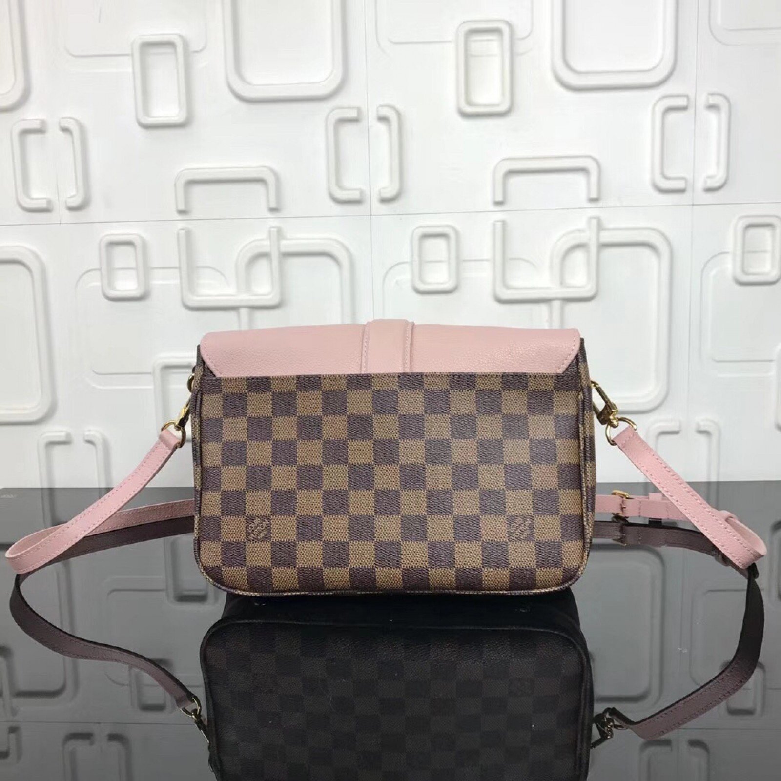 LV GLAPTON Bag N44243