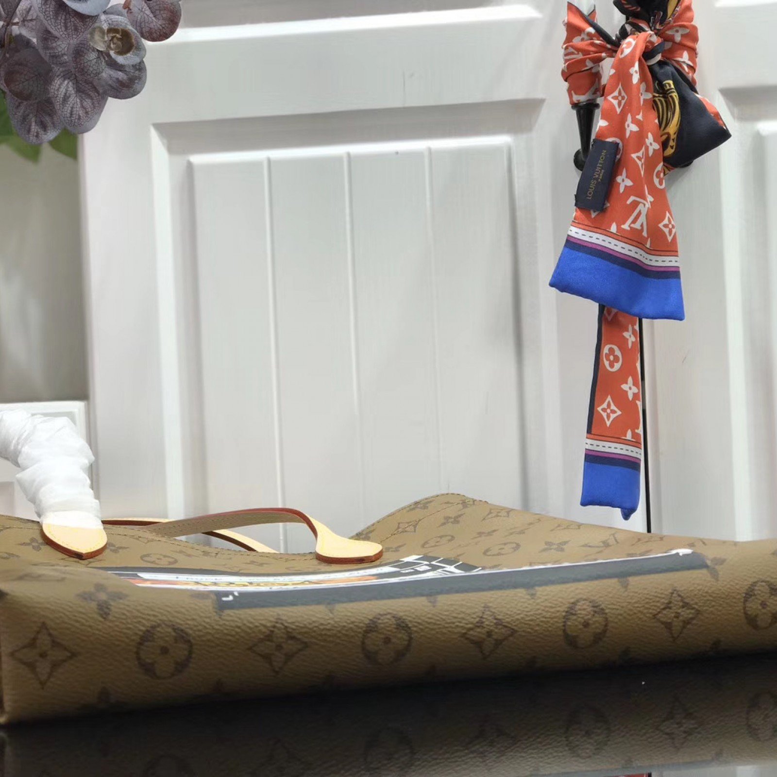 LV GRACEFUL BAG M44778