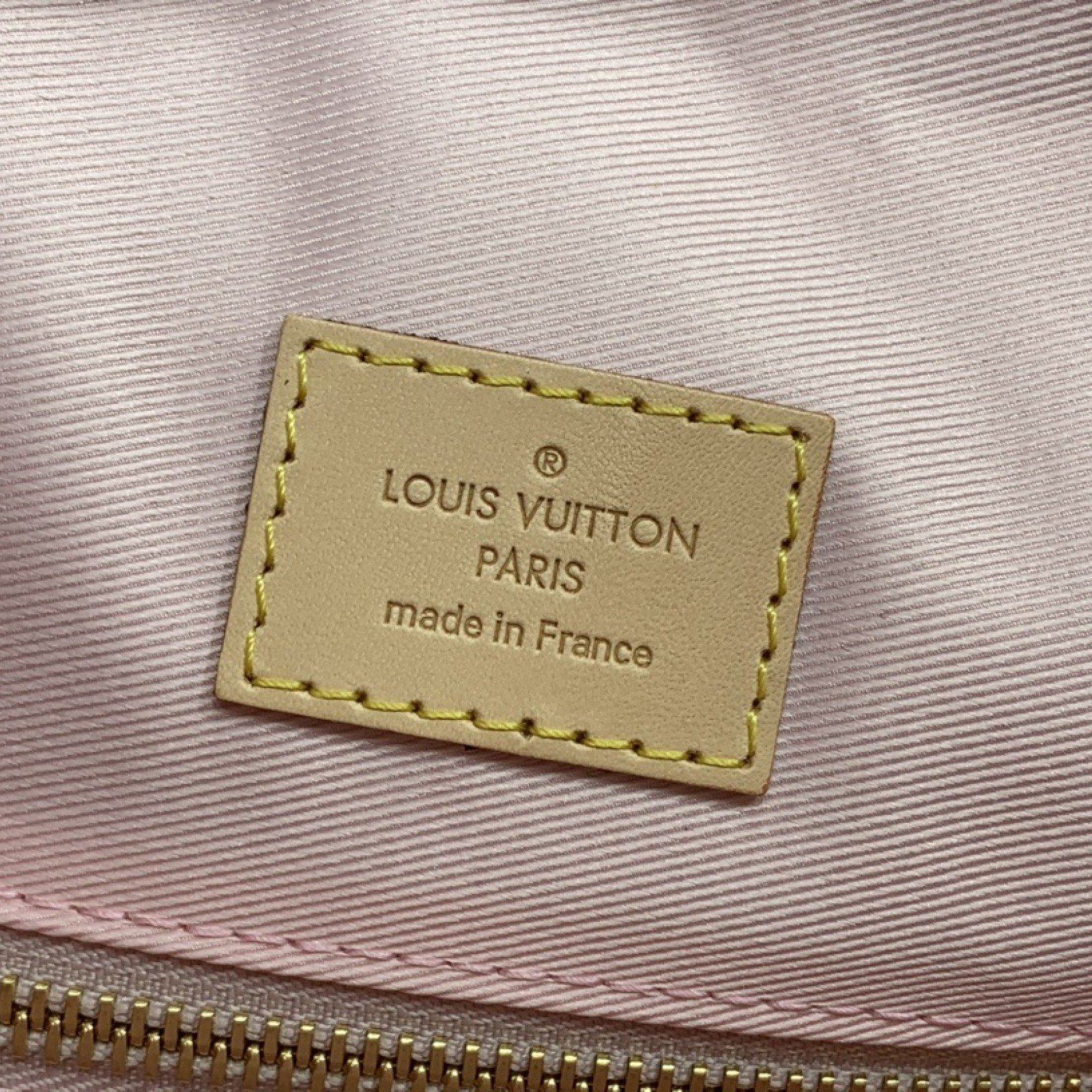LV GRACEFUL N42233