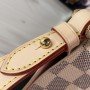 LV GRACEFUL N42233