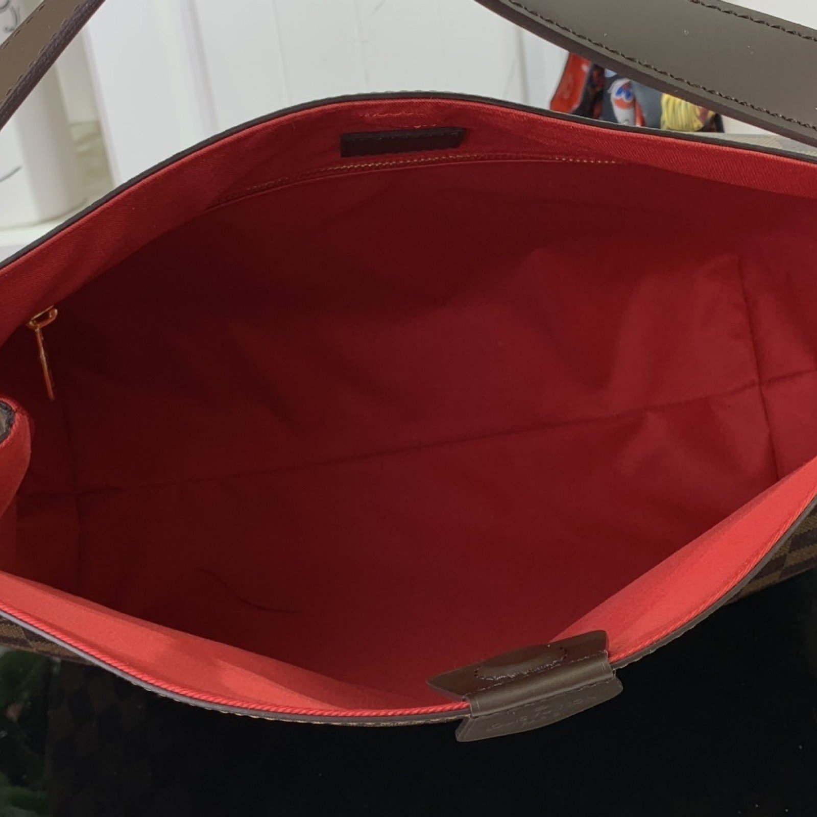 LV GRACEFUL N44045
