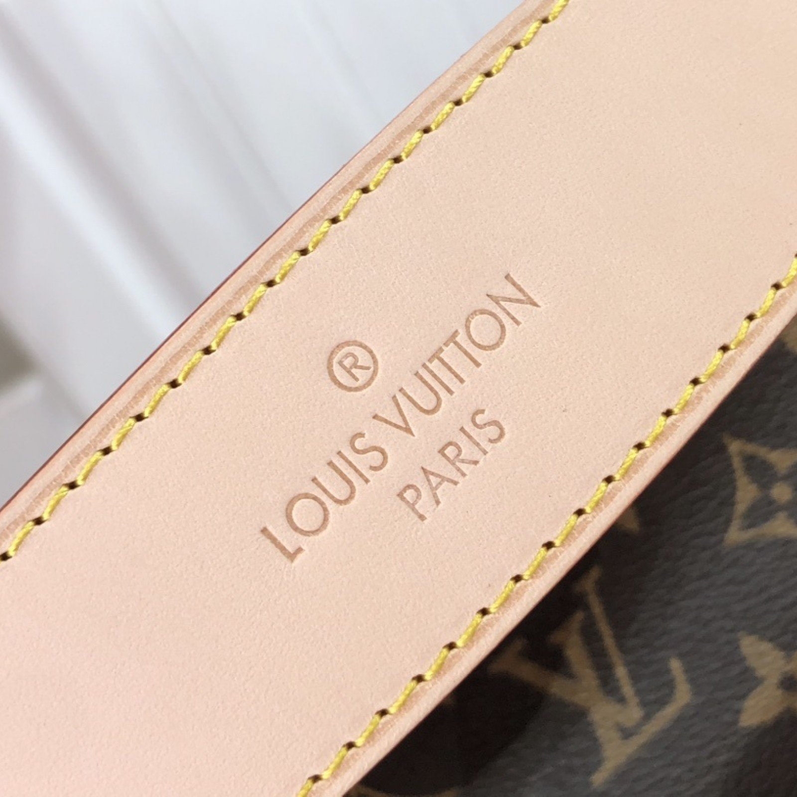 LV GRACEFUL m43703