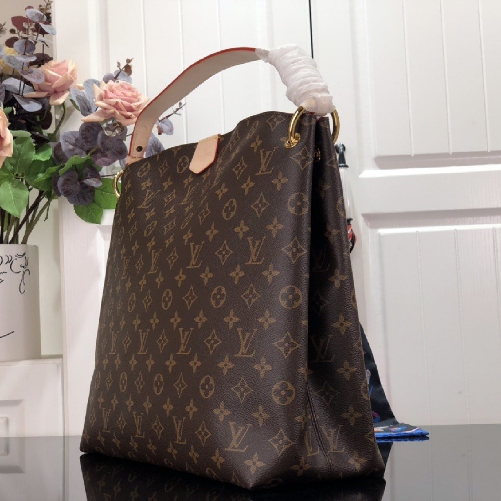 LV GRACEFUL m43703