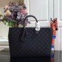 LV GRAND SAC M55185
