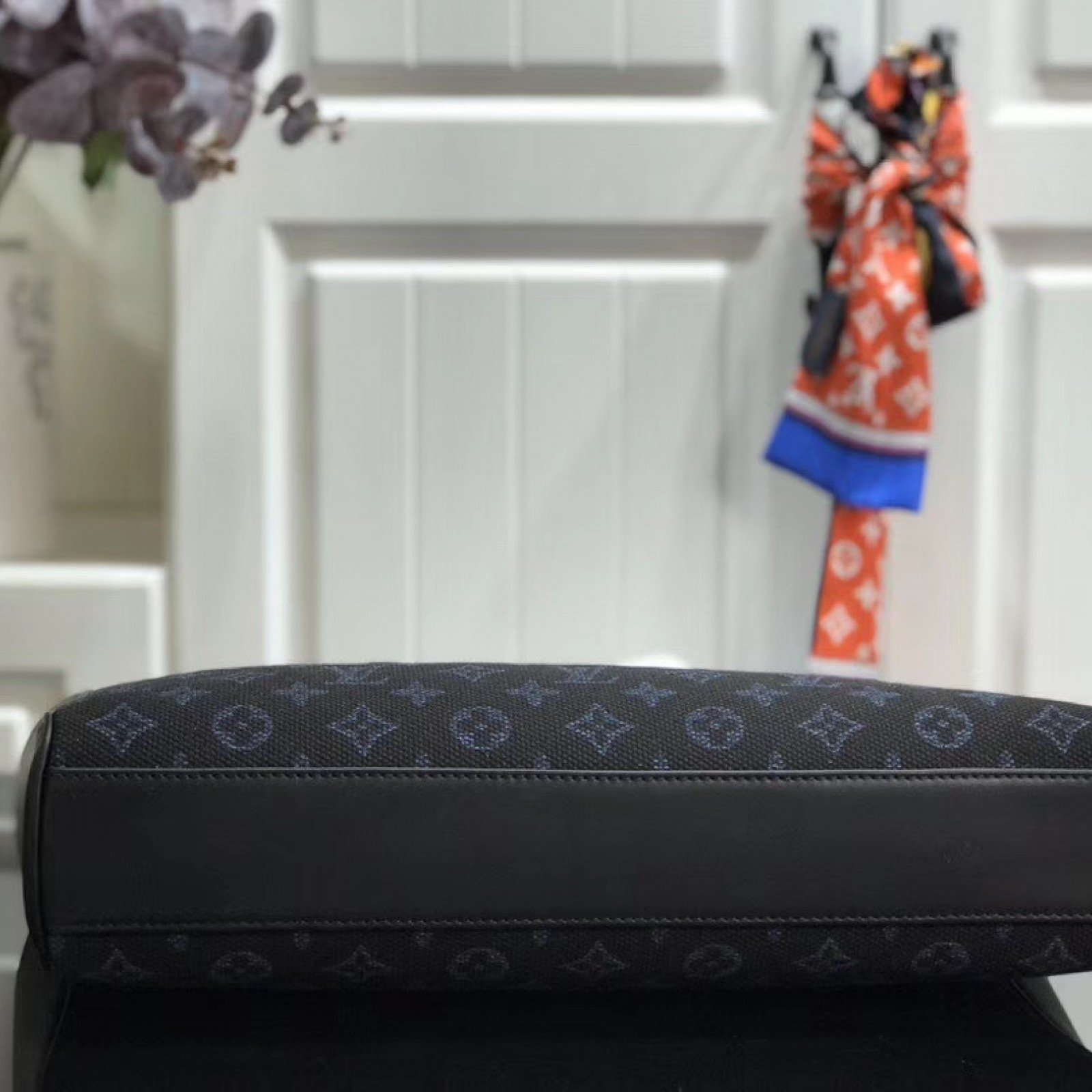 LV GRAND SAC M55185