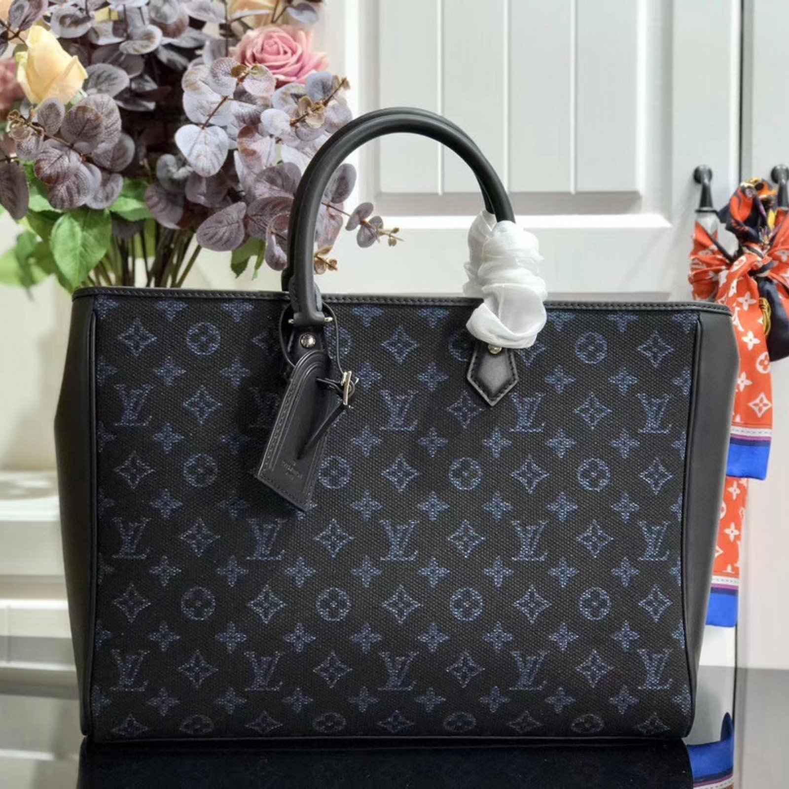 LV GRAND SAC M55185