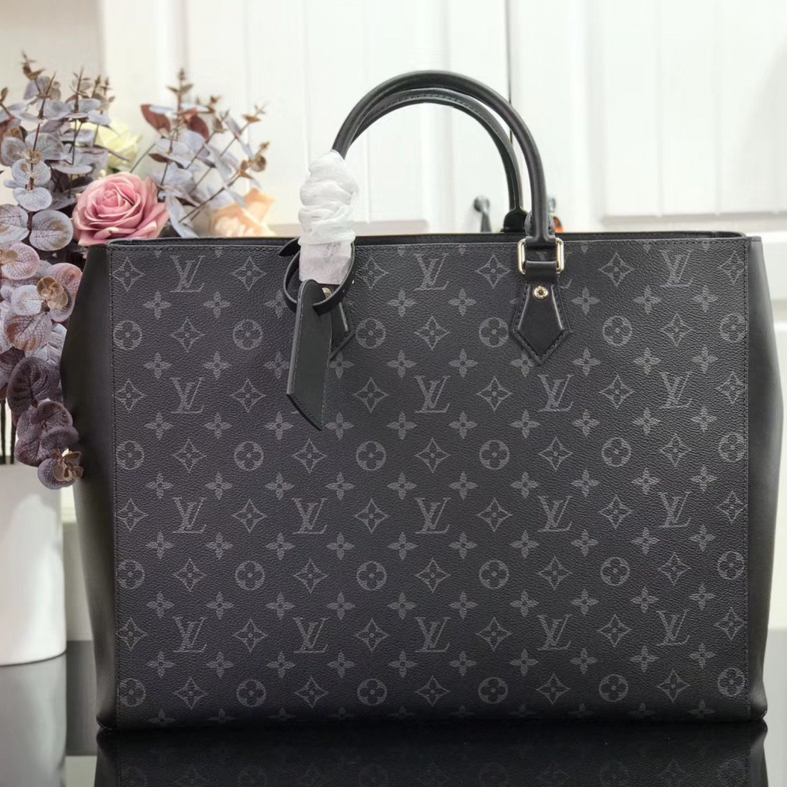 LV GRAND SAC M55185