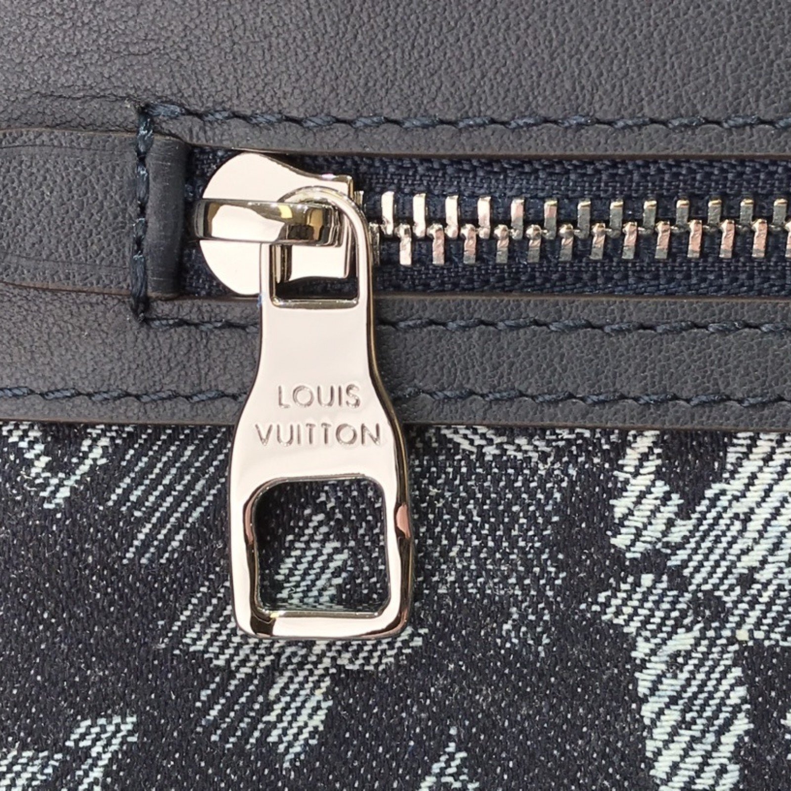 LV GRAND SAC M57284