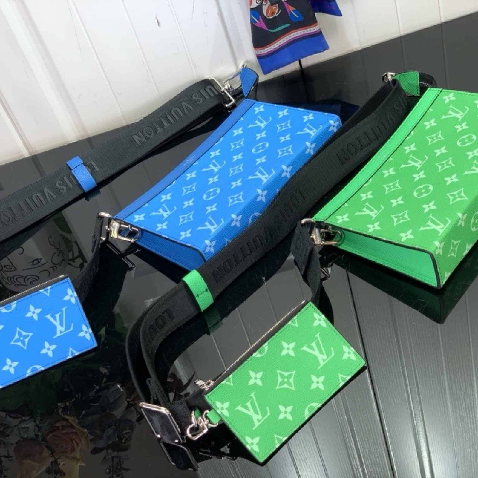 LV Gaston Wearable Wallet M83099