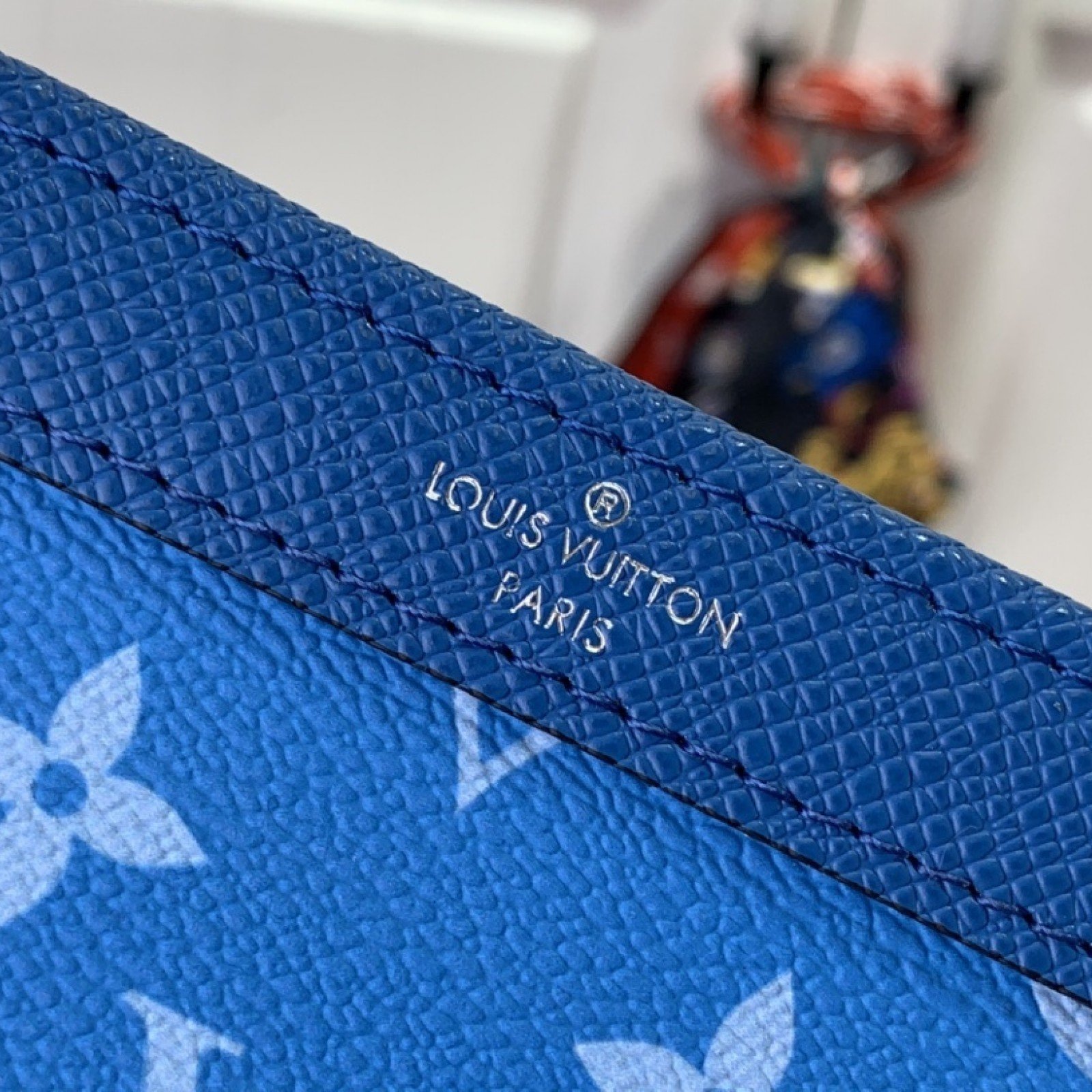 LV Gaston Wearable Wallet M83099