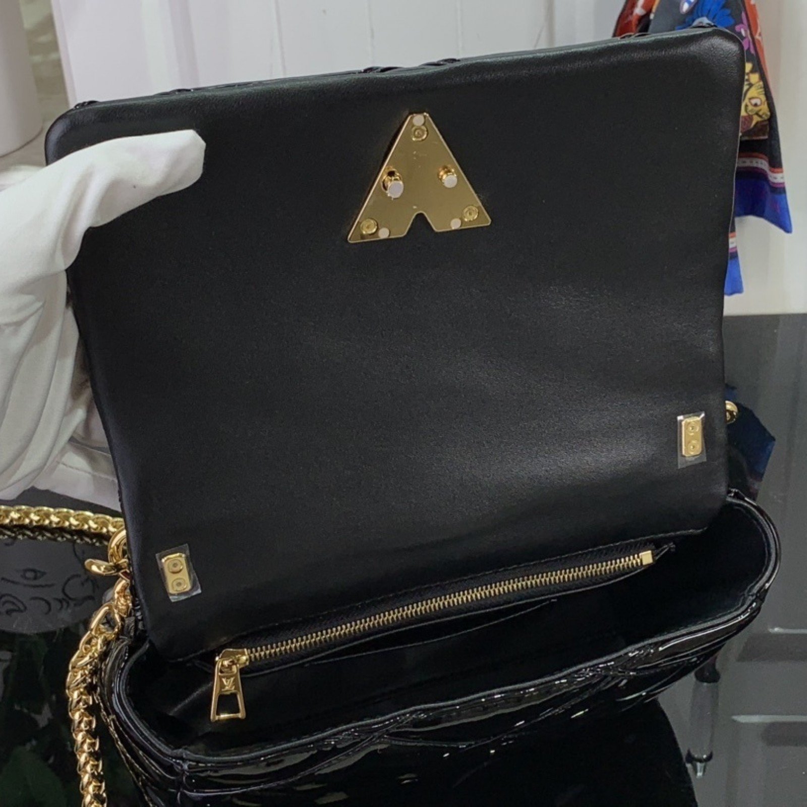 LV Go-14 Twist MM M25046