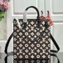 LV HANDBAG M44476