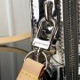 LV HANDLE TRUNK M45885