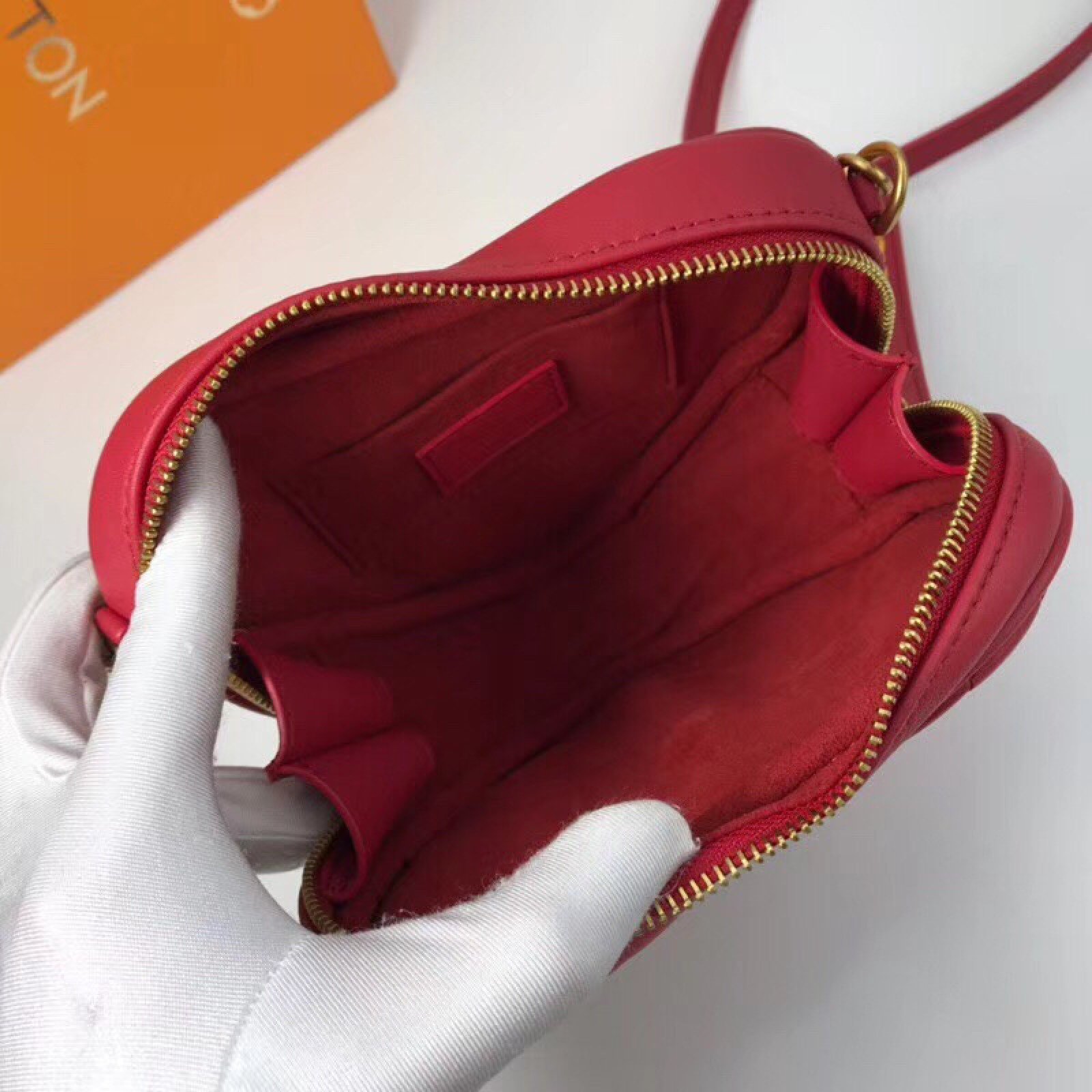 LV HEART BAG NEW WAVE M52796