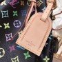 LV Hand bag M42230