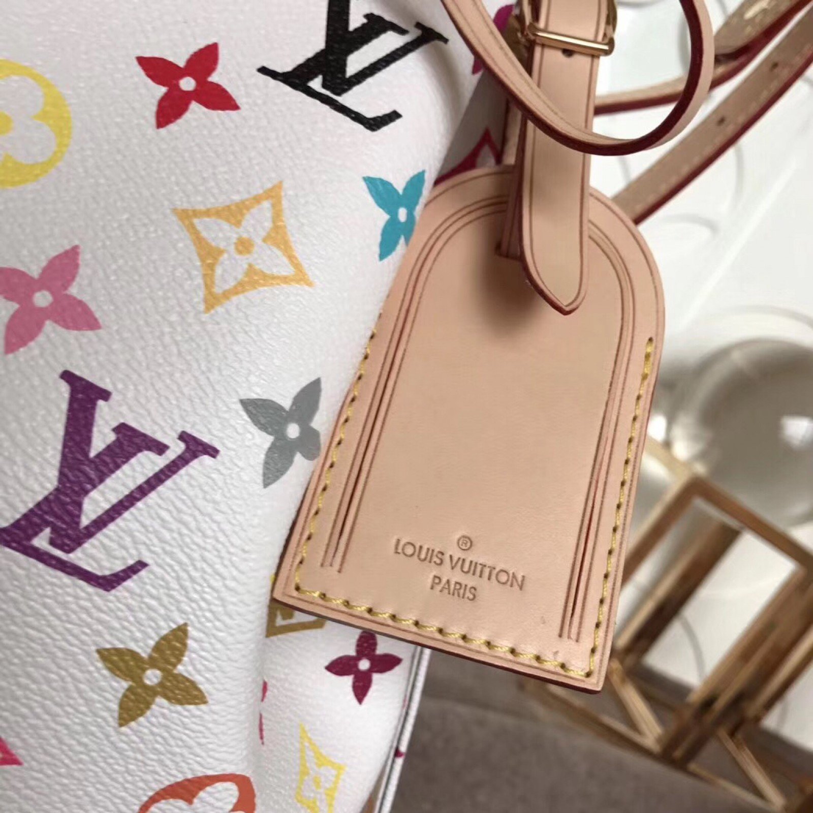 LV Hand bag M42230