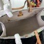LV Handbag M21233