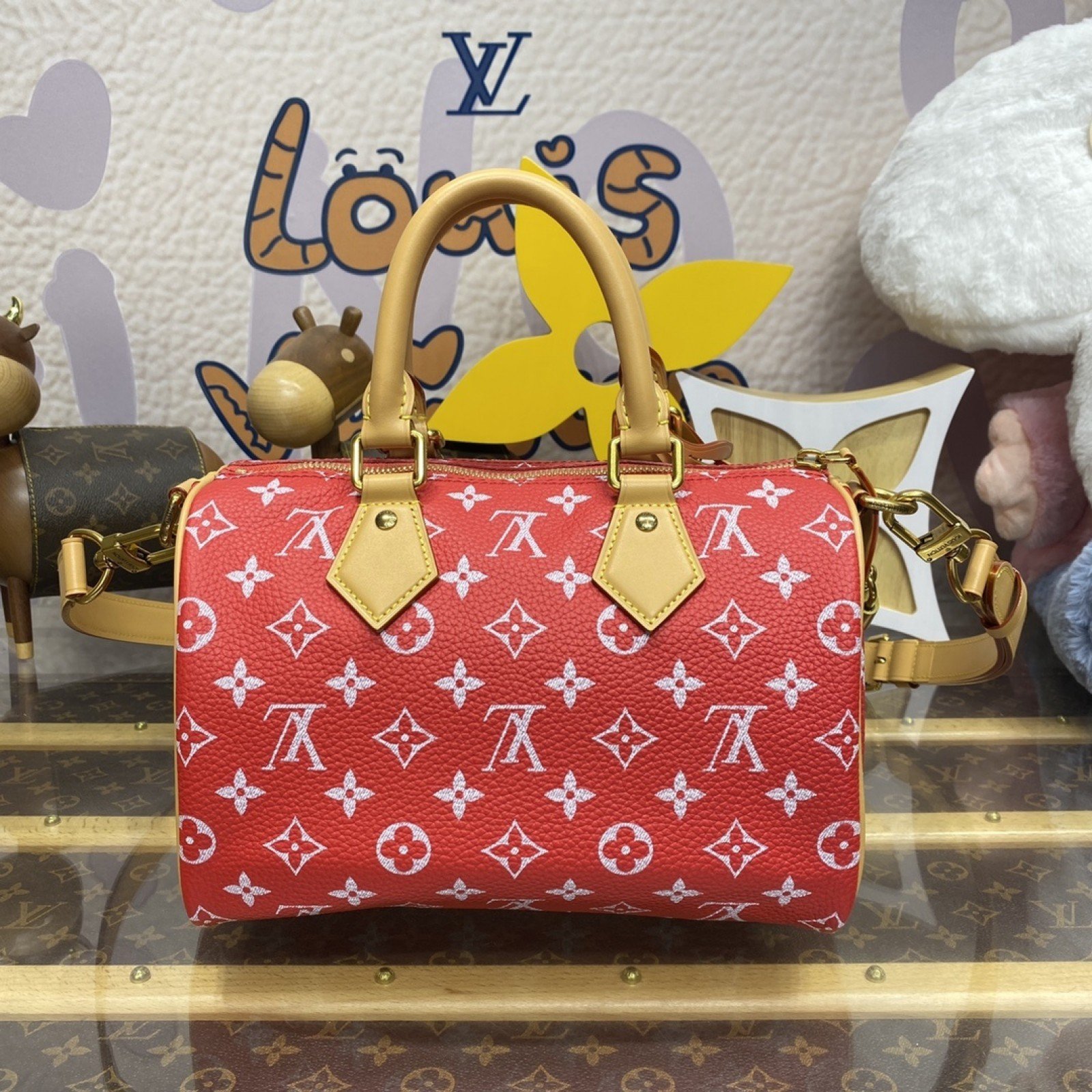 LV Handbag M24443