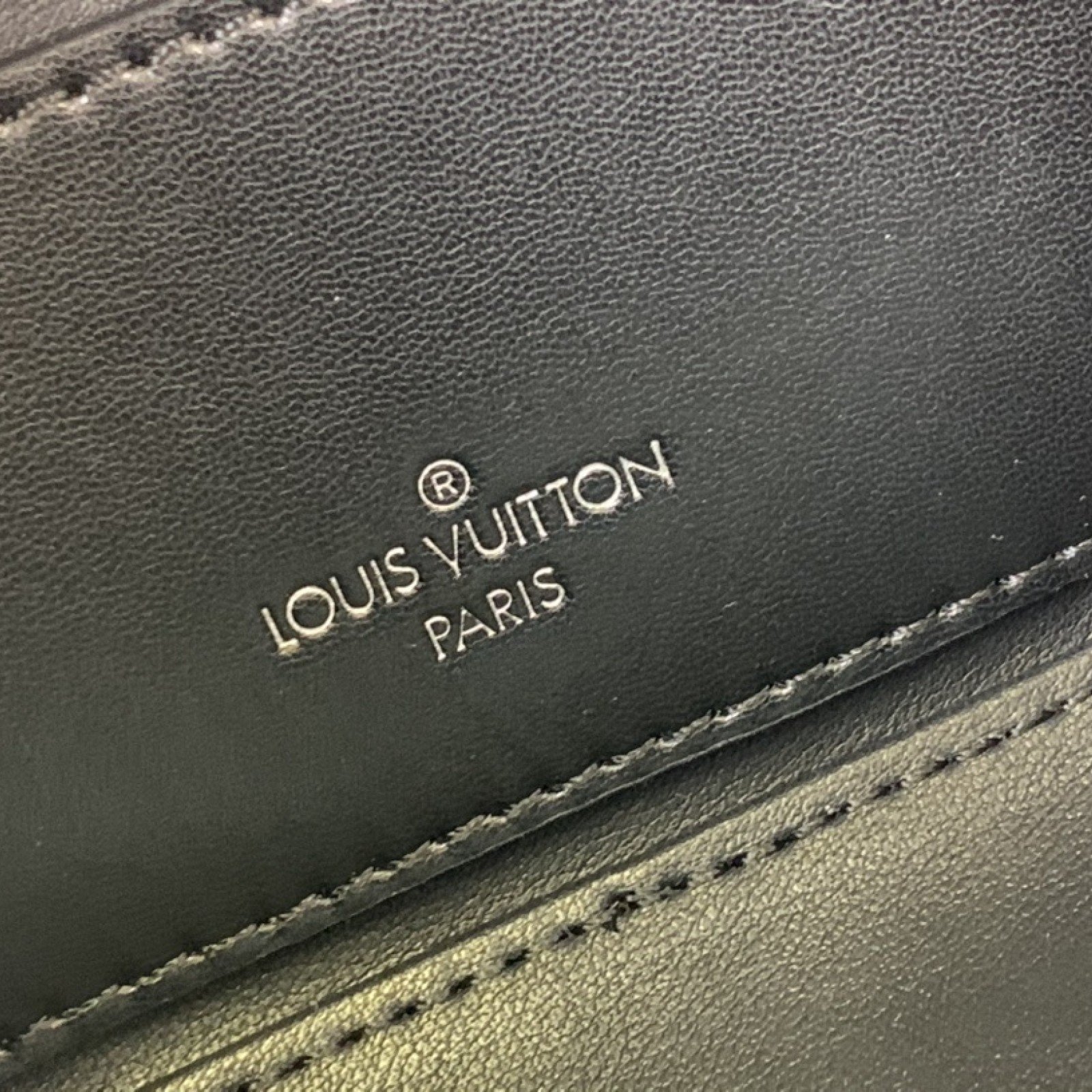 LV Handbag M25123