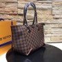 LV Handbag M41548