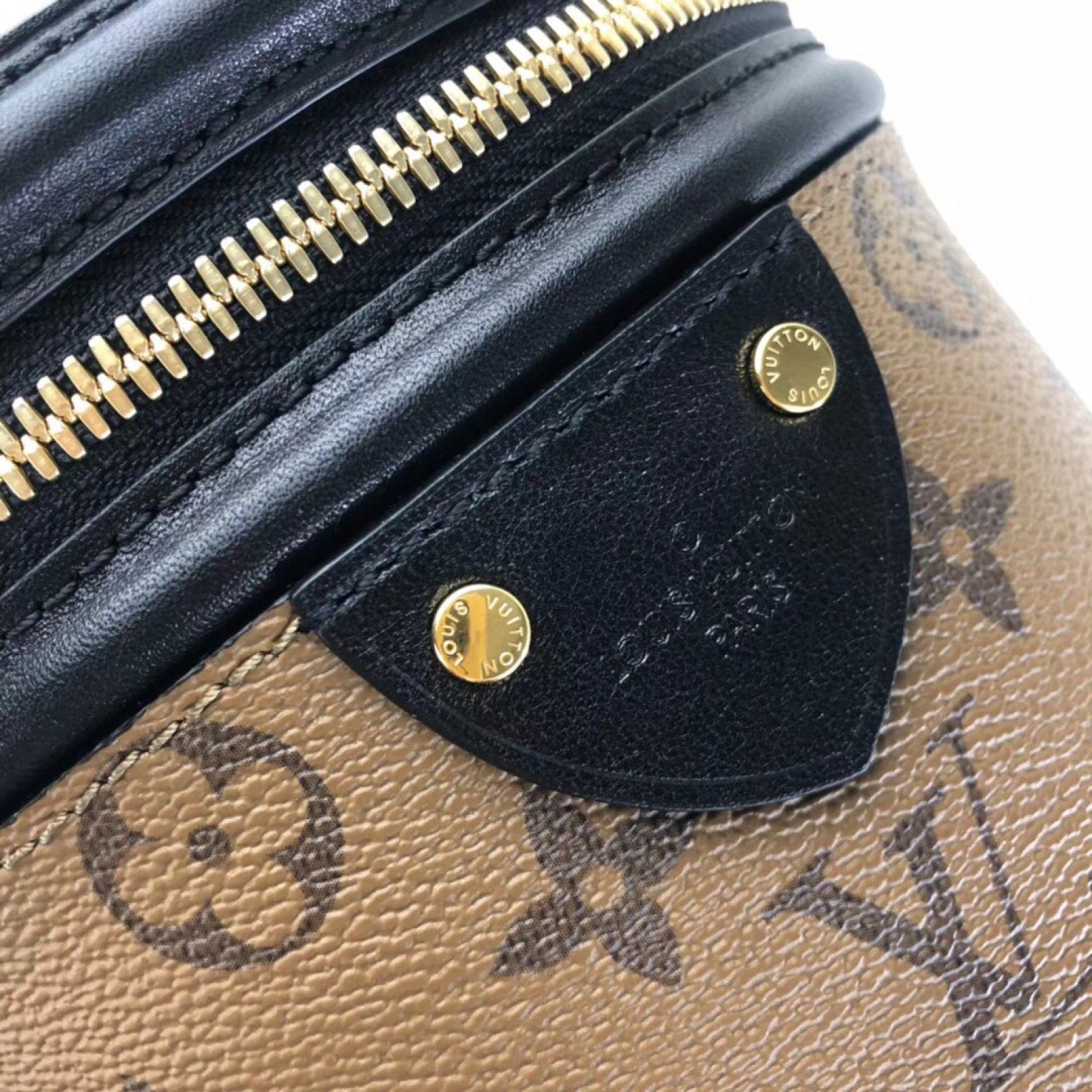 LV Handbag M43986