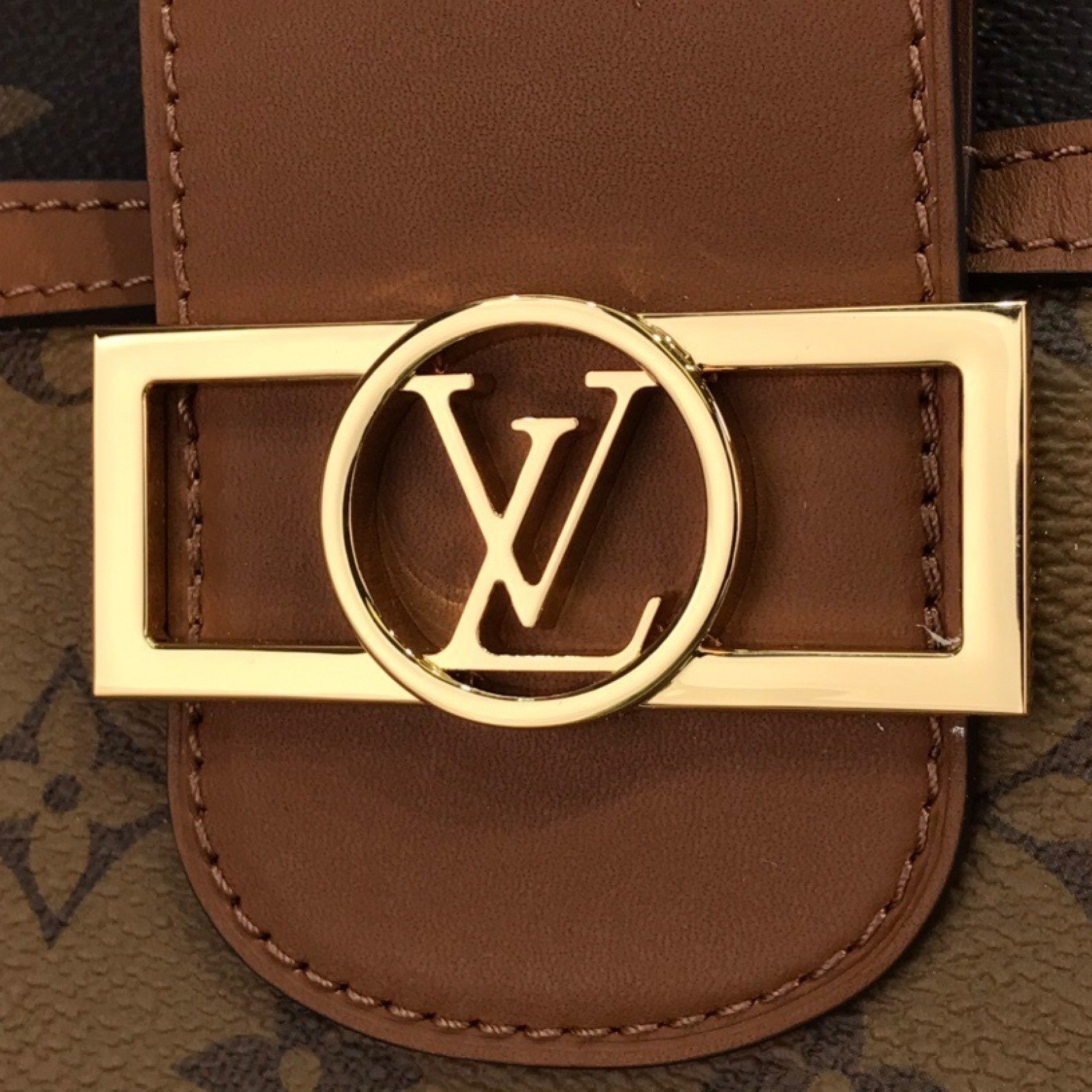 LV Handbag M44394