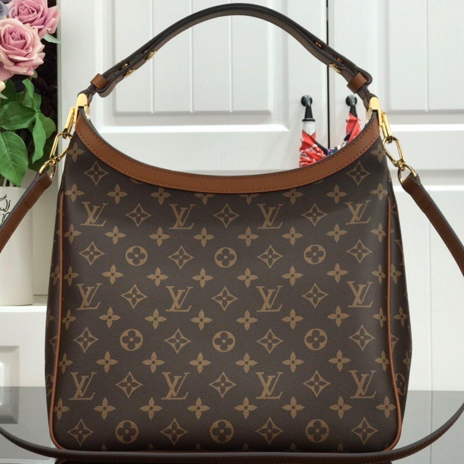 LV Handbag M44395