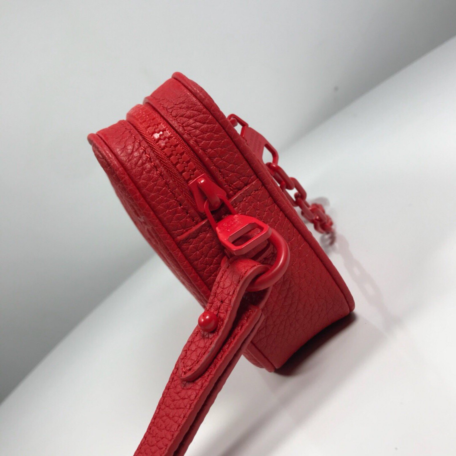 LV Handbag M44418