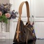 LV Handbag M46203