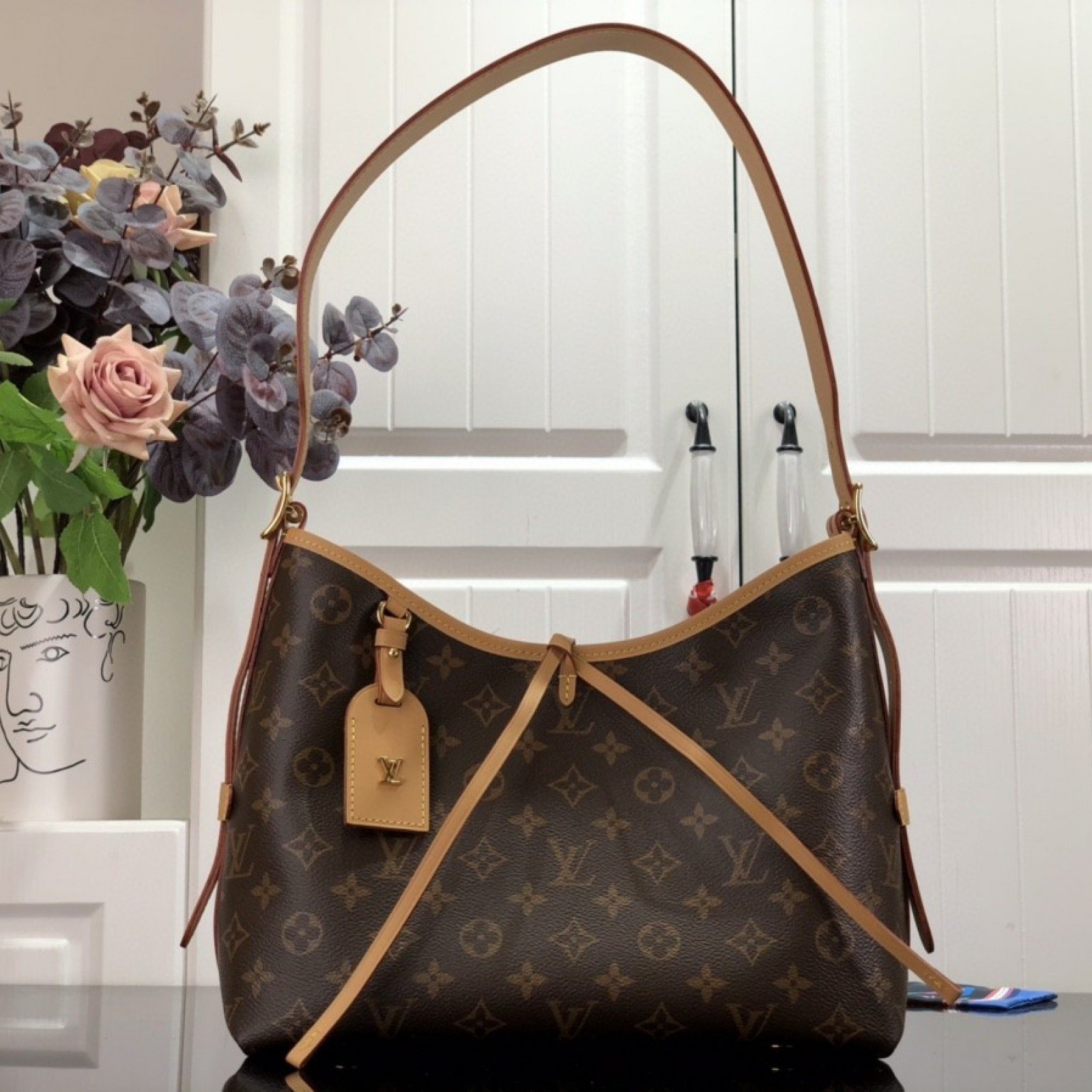 LV Handbag M46203