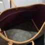 LV Handbag M46203