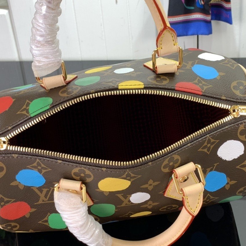 LV Handbag M46433