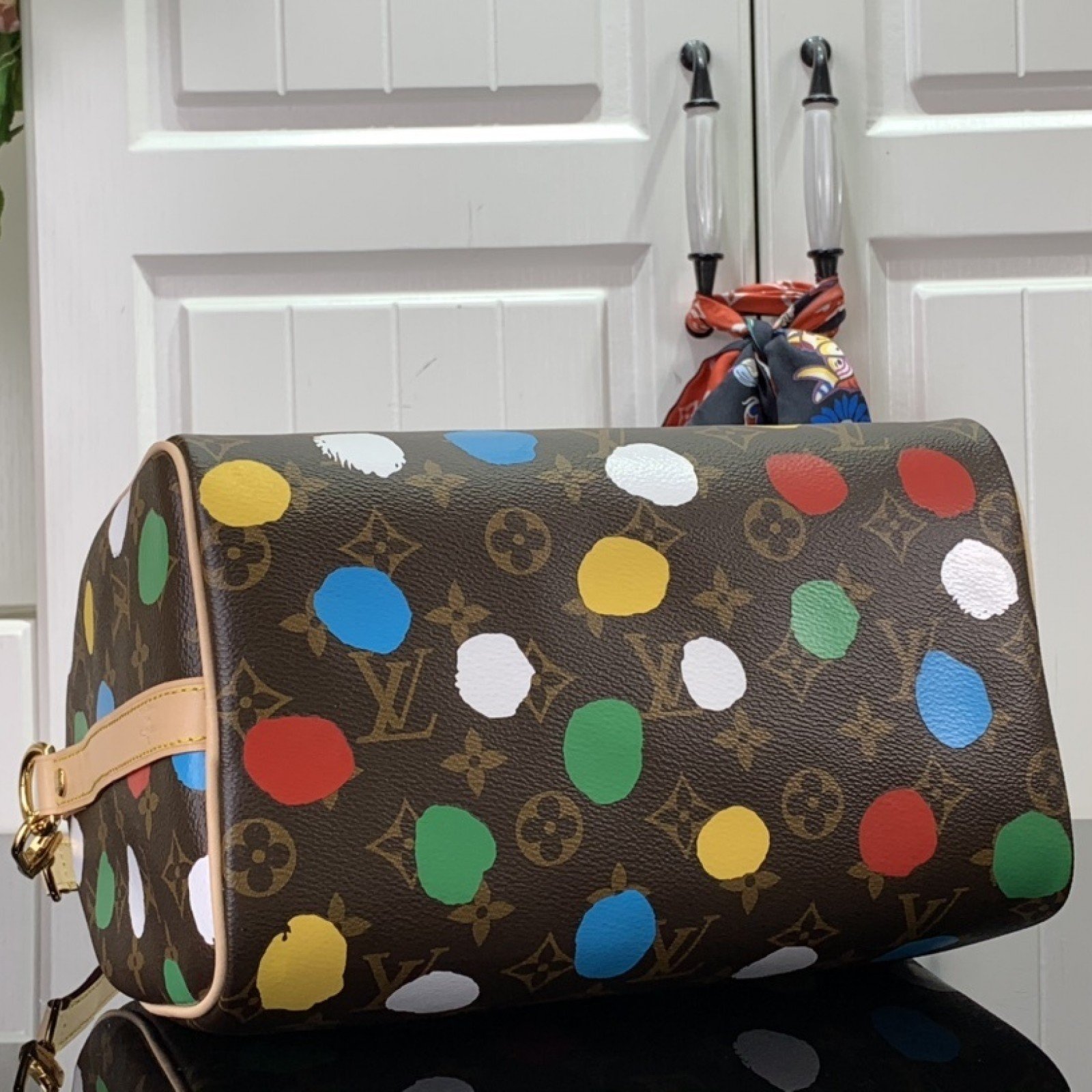 LV Handbag M46433