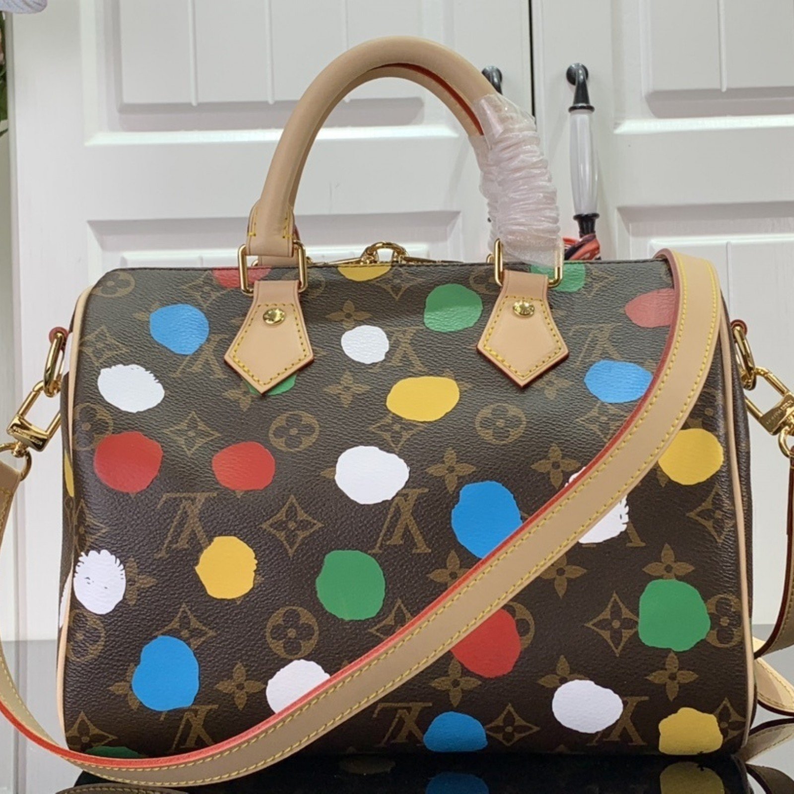 LV Handbag M46433