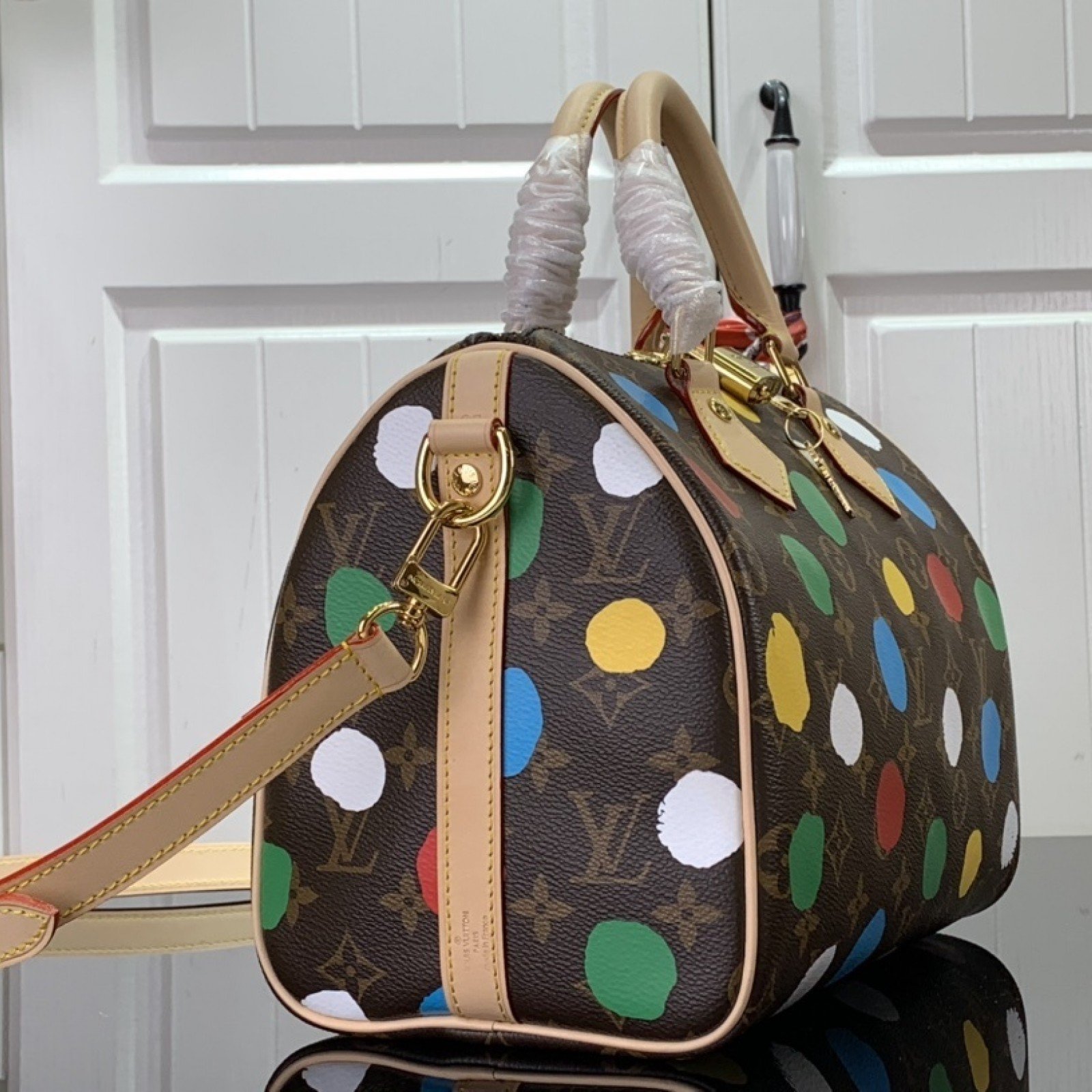 LV Handbag M46433