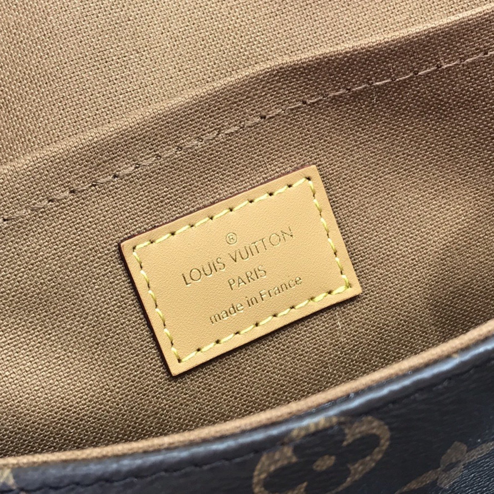 LV Handbag M51158