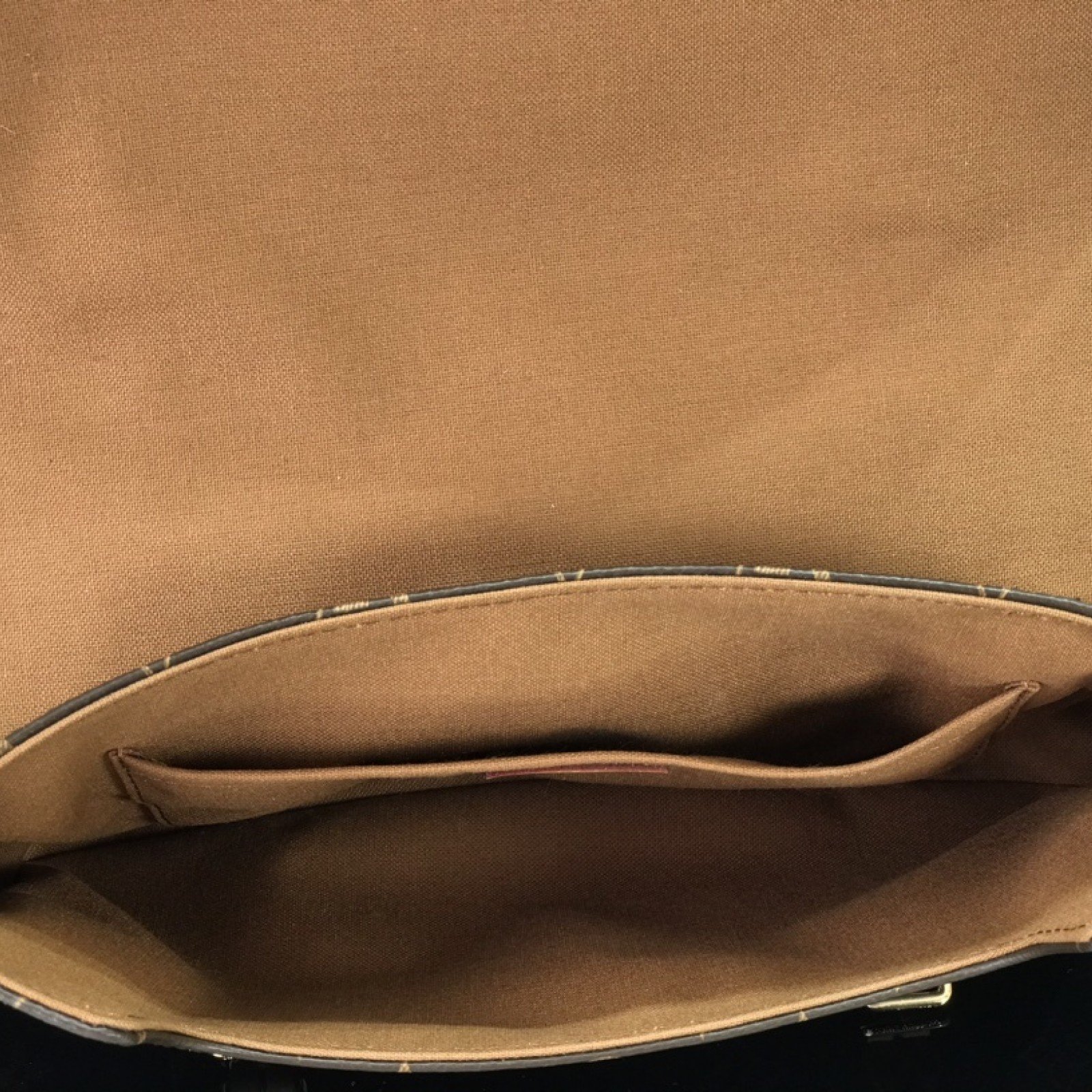 LV Handbag M51158