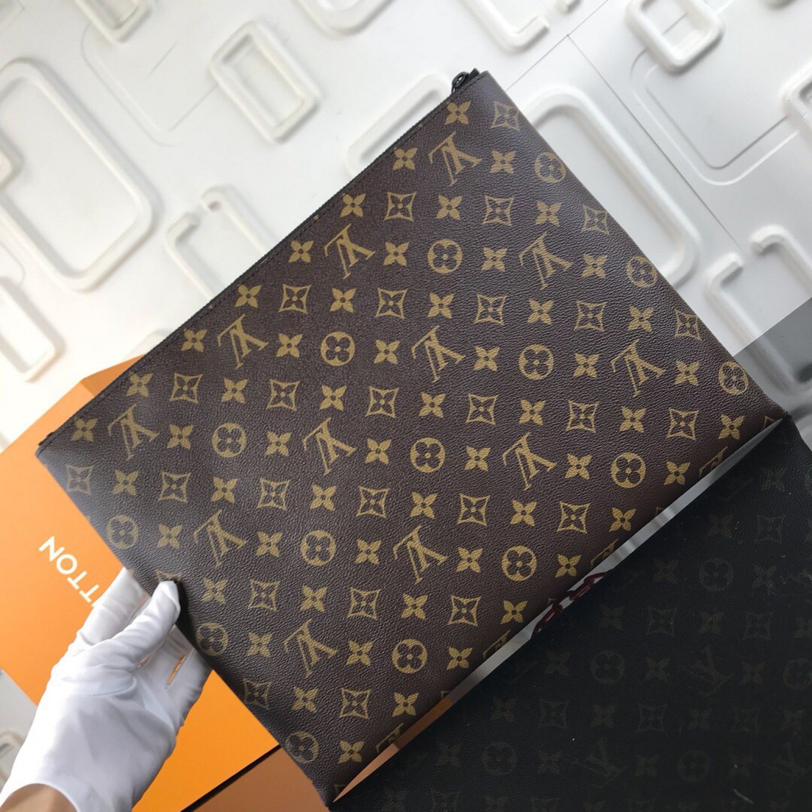 LV Handbag M62293